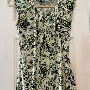 Worthington top size small .